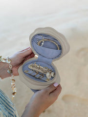Stackers Shell Travel Jewellery Box - Oatmeal Cream