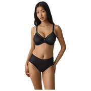 Triumph Signature Sheer Minimizer Bra - Black